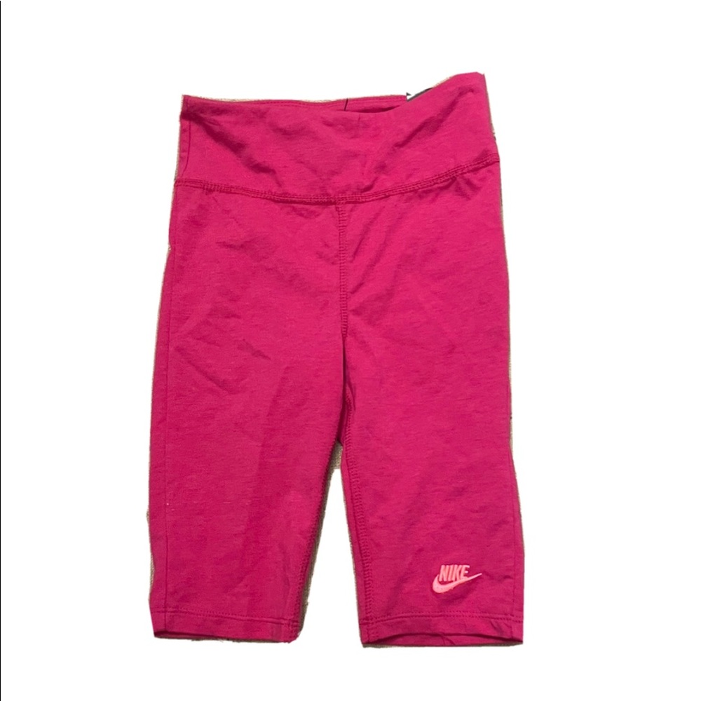 Girl’s Nike Tight Fit Leggings Size Pink